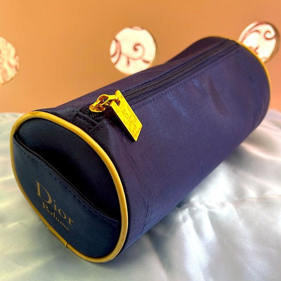Dior Beauty Makeup Case Royal Blue cosmetic Circular Case - Picture 1 of 9